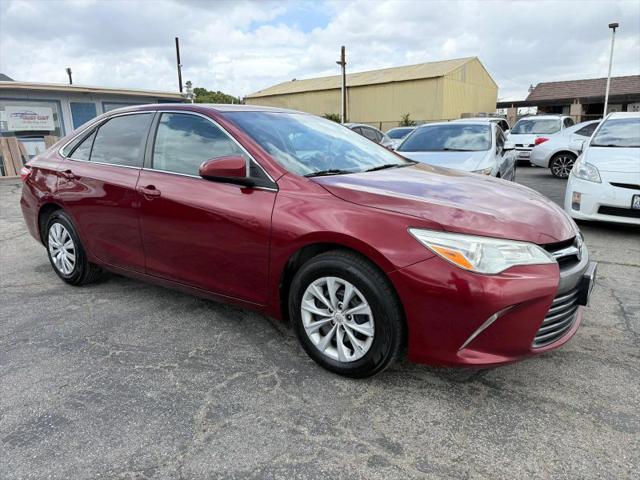 2017 Toyota Camry LE