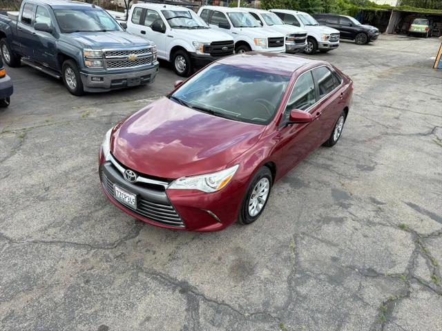 2017 Toyota Camry LE
