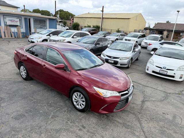 2017 Toyota Camry LE