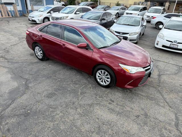 2017 Toyota Camry LE
