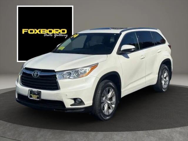 2014 Toyota Highlander XLE V6 for sale in Foxboro, MA