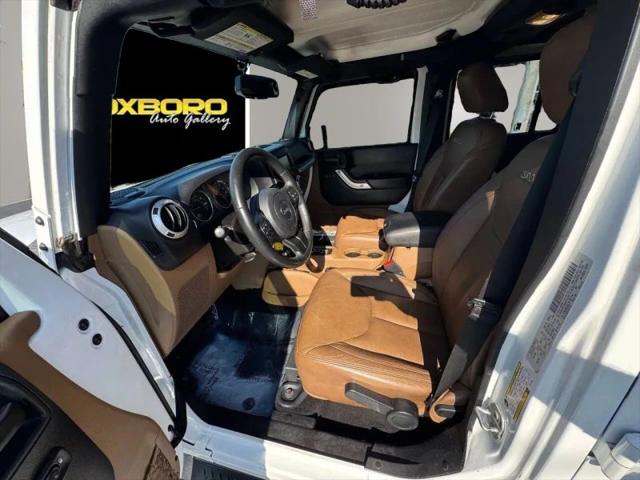 2016 Jeep Wrangler Unlimited Sahara