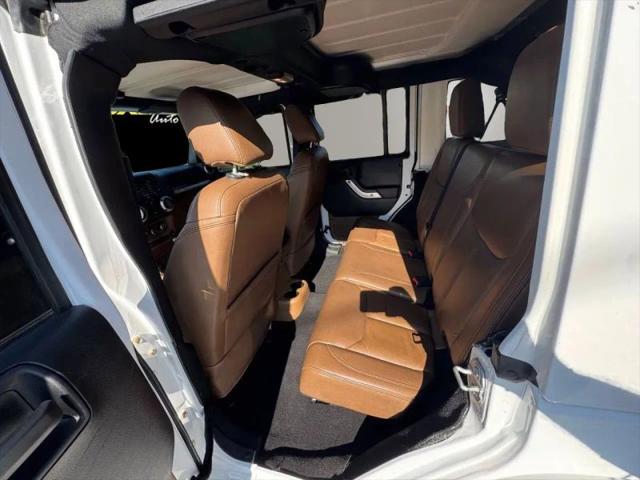 2016 Jeep Wrangler Unlimited Sahara