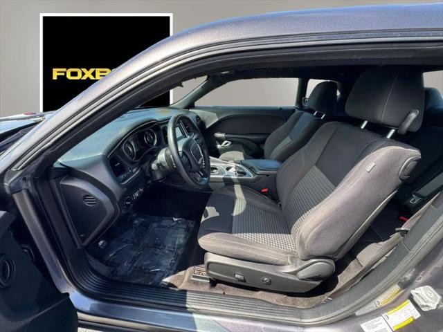 2015 Dodge Challenger SXT