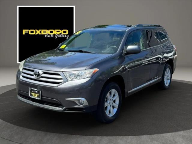 2011 Toyota Highlander SE V6 for sale in Foxboro, MA