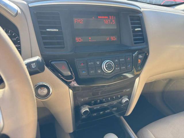 2015 Nissan Pathfinder S