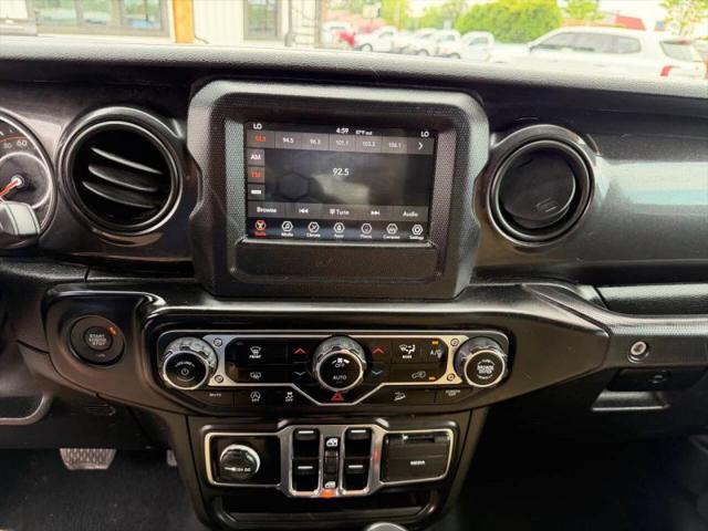 2020 Jeep Wrangler Black and Tan 4x4