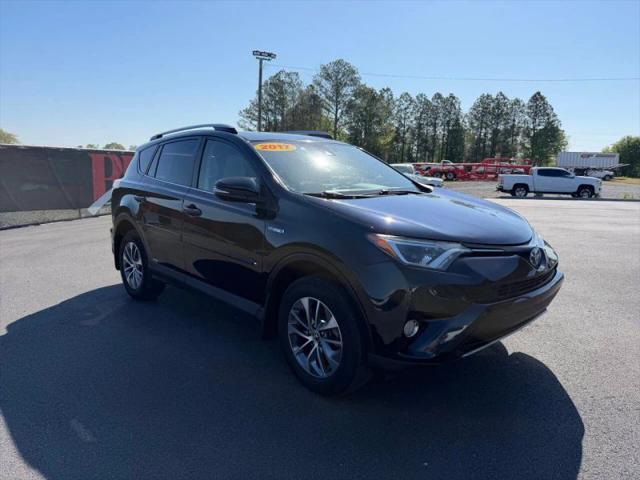 2017 Toyota RAV4 Hybrid XLE