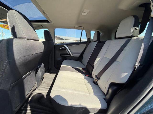 2017 Toyota RAV4 Hybrid XLE