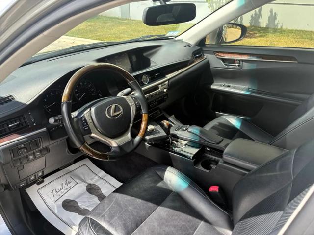 2015 Lexus ES 350 Crafted Line
