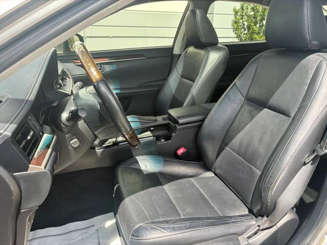 2015 Lexus ES 350 Crafted Line