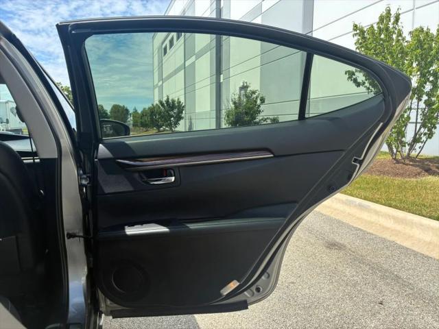 2015 Lexus ES 350 Crafted Line