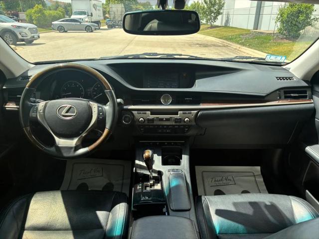 2015 Lexus ES 350 Crafted Line