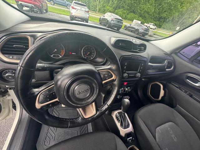 2017 Jeep Renegade Latitude FWD