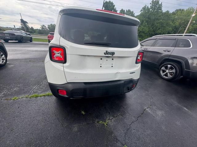 2017 Jeep Renegade Latitude FWD