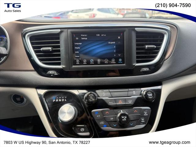 2021 Chrysler Voyager LXI