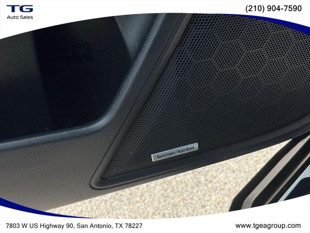 2022 Subaru Outback Touring XT