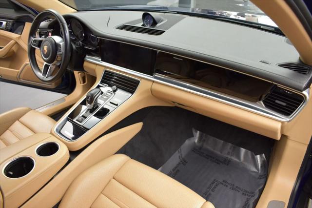 2020 Porsche Panamera 4