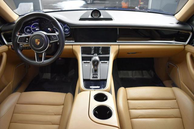 2020 Porsche Panamera 4