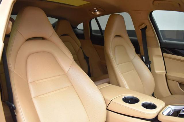 2020 Porsche Panamera 4