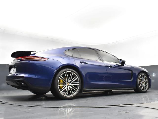 2020 Porsche Panamera 4