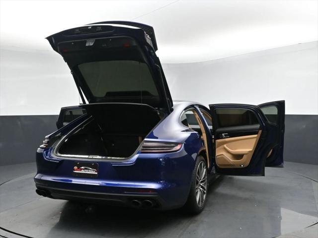 2020 Porsche Panamera 4