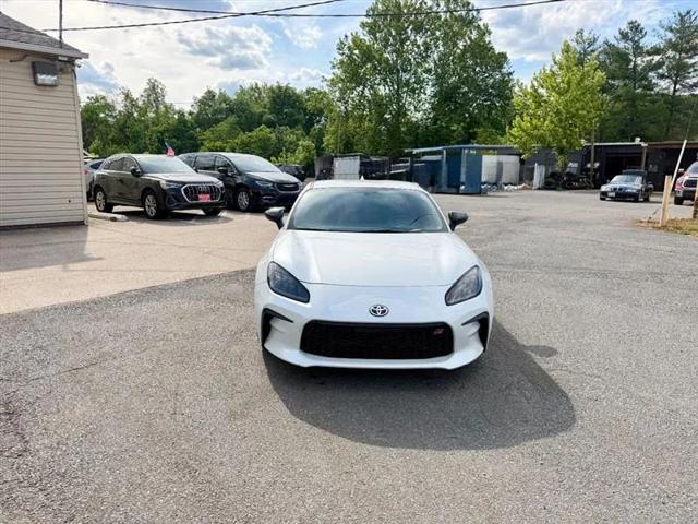 2024 Toyota GR86 Base