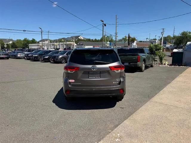 2018 Toyota Highlander Limited Platinum