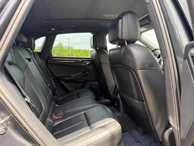 2025 Porsche Macan T