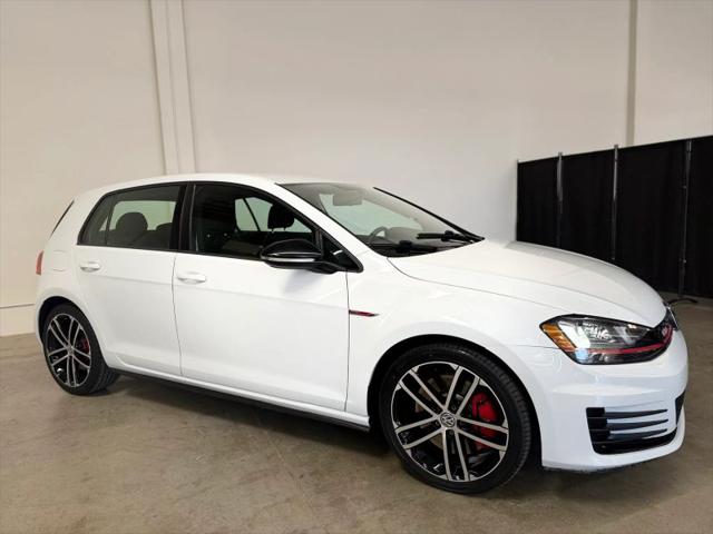 2017 Volkswagen Golf GTI Sport 4-Door