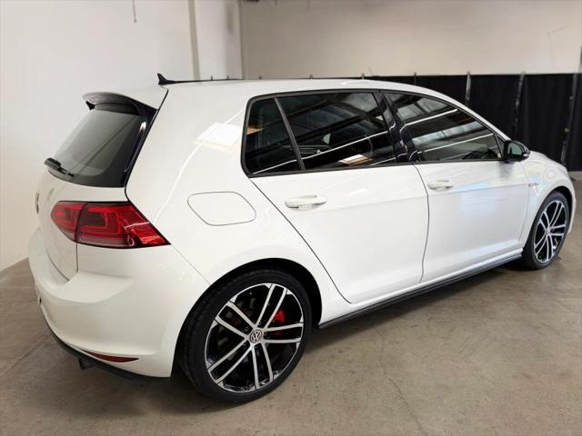 2017 Volkswagen Golf GTI Sport 4-Door