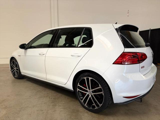 2017 Volkswagen Golf GTI Sport 4-Door