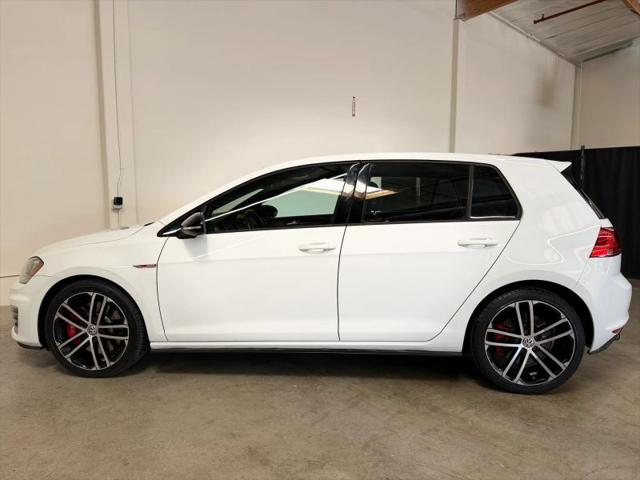2017 Volkswagen Golf GTI Sport 4-Door