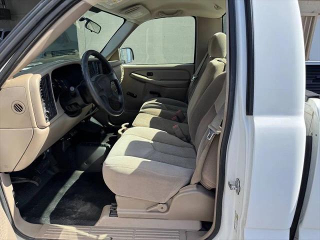 2005 GMC Sierra 3500 Work Truck