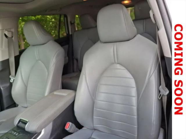 2021 Toyota Highlander Hybrid XLE