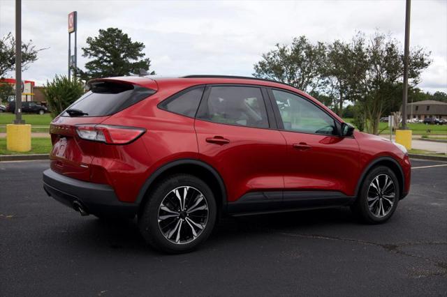 2021 Ford Escape SE