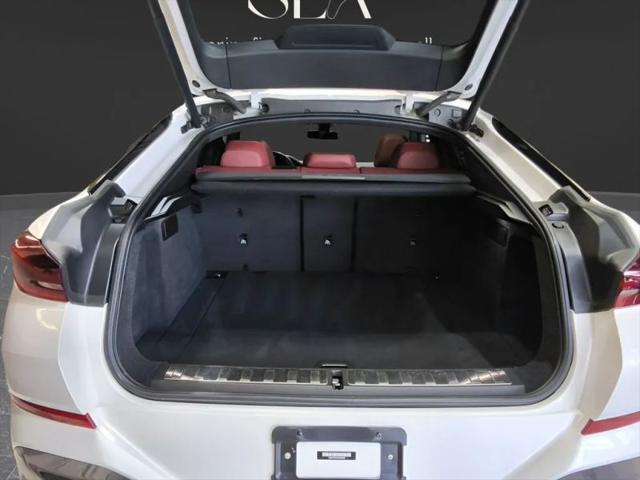 2022 BMW X6 xDrive40i