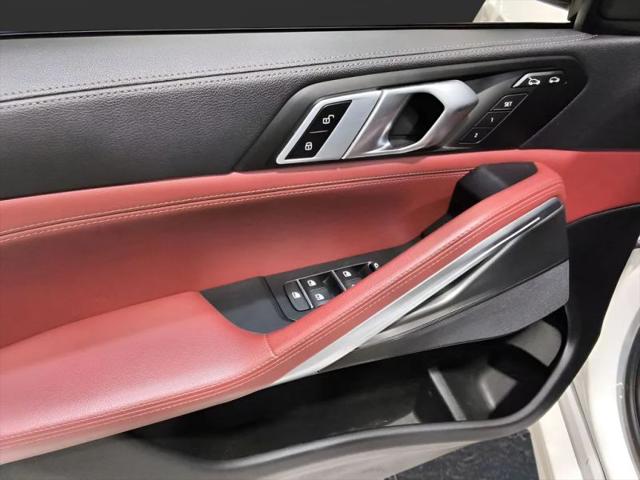 2022 BMW X6 xDrive40i