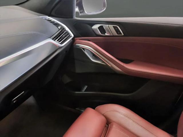2022 BMW X6 xDrive40i