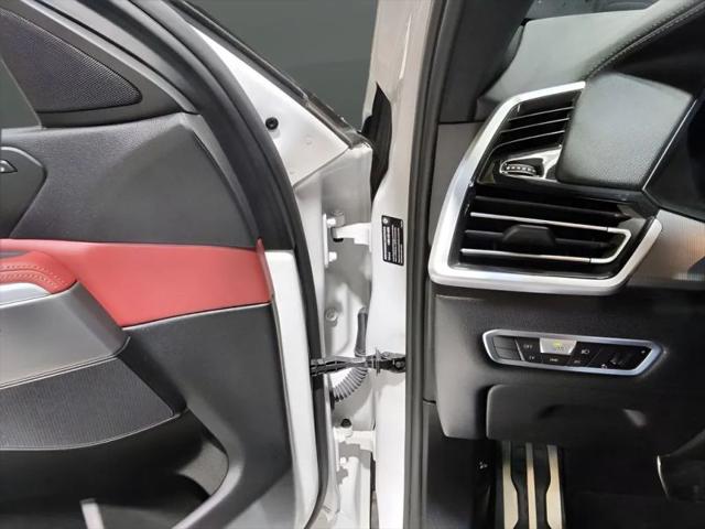 2022 BMW X6 xDrive40i