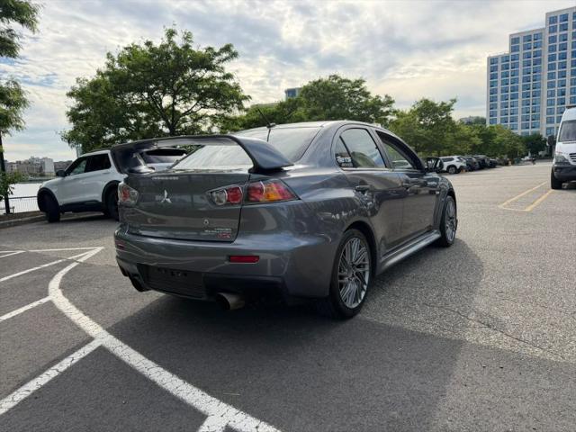 2011 Mitsubishi Lancer Evolution MR