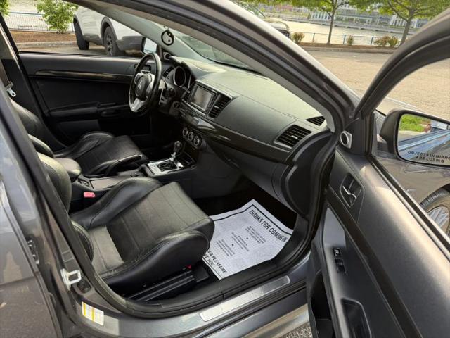2011 Mitsubishi Lancer Evolution MR