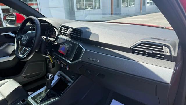 2022 Audi Q3 Premium 45 TFSI S line quattro Tiptronic