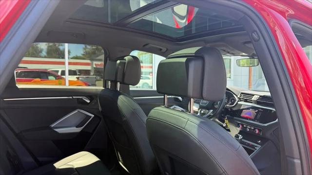 2022 Audi Q3 Premium 45 TFSI S line quattro Tiptronic