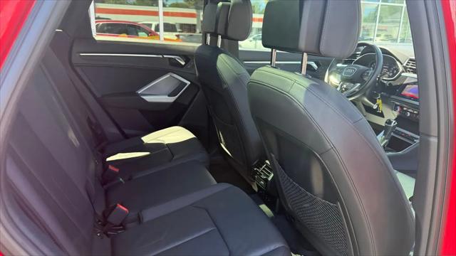 2022 Audi Q3 Premium 45 TFSI S line quattro Tiptronic