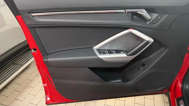 2022 Audi Q3 Premium 45 TFSI S line quattro Tiptronic