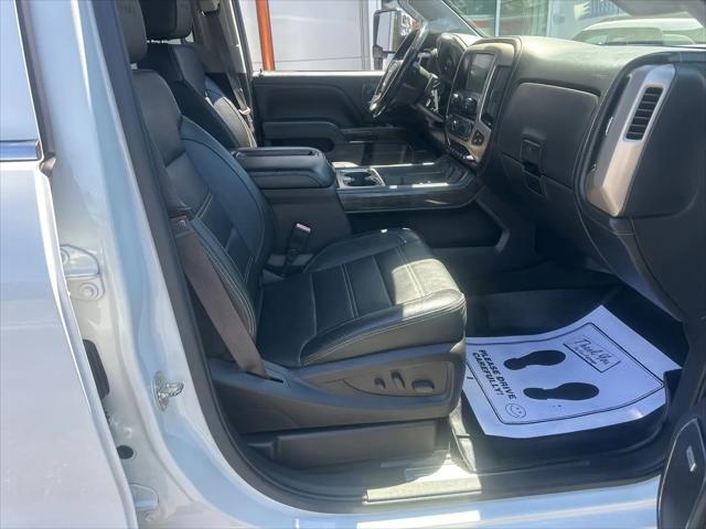 2015 GMC Sierra 3500HD Denali