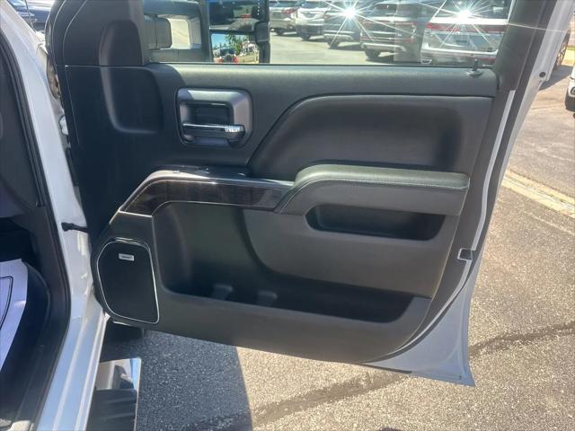 2015 GMC Sierra 3500HD Denali