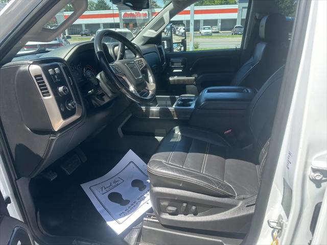 2015 GMC Sierra 3500HD Denali