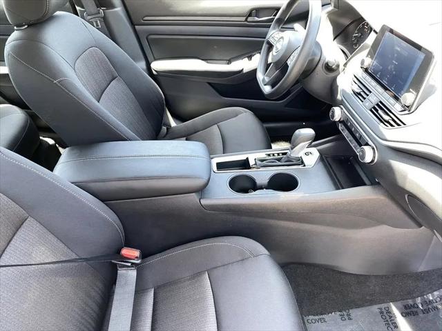 2025 Nissan Altima S FWD